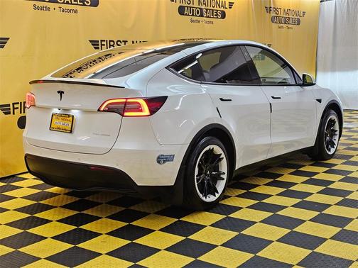 2021 Tesla Model Y Long Range Dual Motor All-Wheel Drive