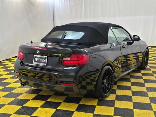 2015 BMW 228 228i