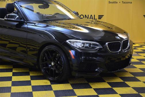 2015 BMW 228 228i