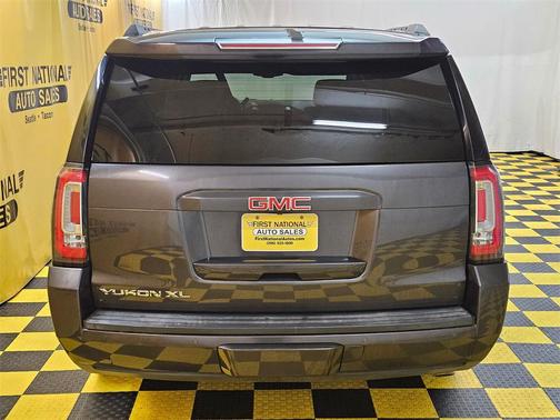 2016 GMC Yukon XL SLT