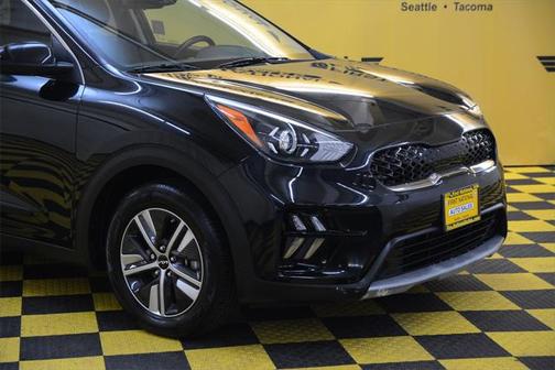 2022 Kia Niro LXS