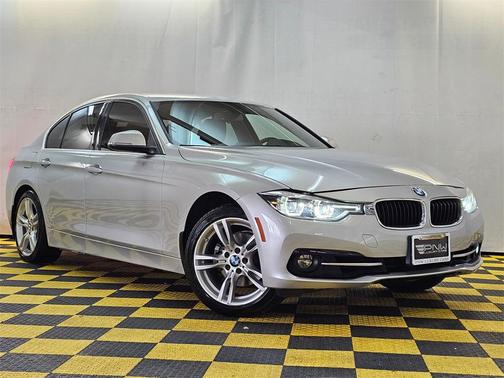 2018 BMW 330 330i