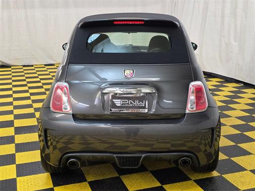 2015 FIAT 500 Abarth