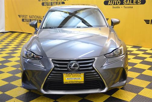 2018 Lexus IS 300 Base