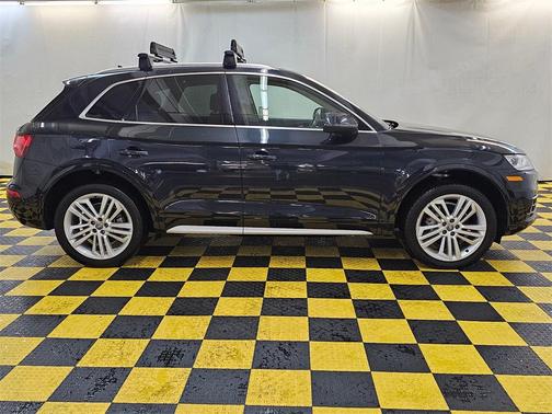 2018 Audi Q5 2.0T Premium Plus