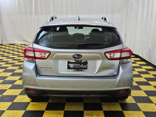 2018 Subaru Impreza 2.0i Premium