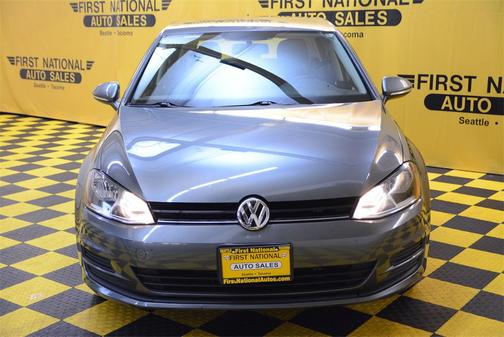2017 Volkswagen Golf TSI S 4-Door