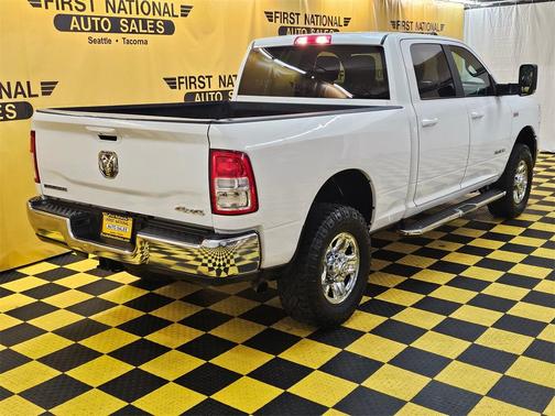 2021 RAM 2500 Big Horn Crew Cab 4x4 6'4' Box