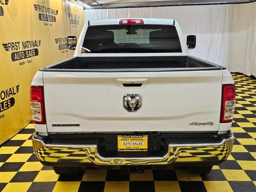 2021 RAM 2500 Big Horn Crew Cab 4x4 6'4' Box