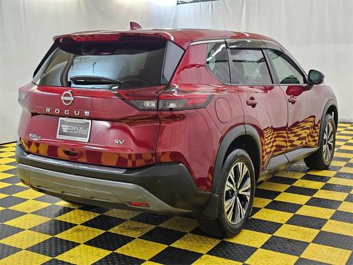 2022 Nissan Rogue SV