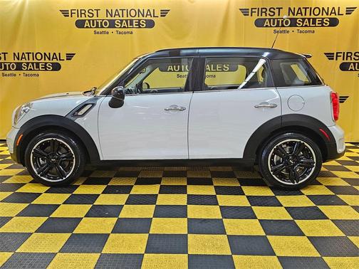 2012 MINI Cooper S Countryman Base