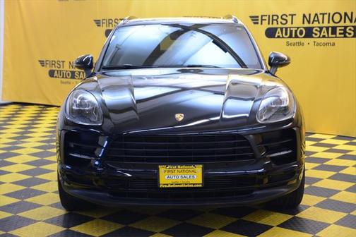 2020 Porsche Macan Base