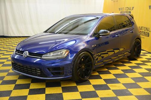 2015 Volkswagen Golf R 4-Door w/DCC & Navigation