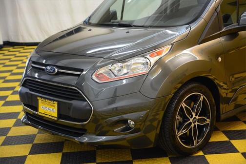 2018 Ford Transit Connect Titanium w/Rear Liftgate