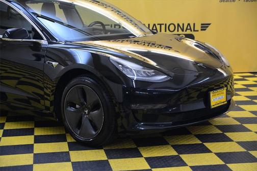 2018 Tesla Model 3 Mid Range