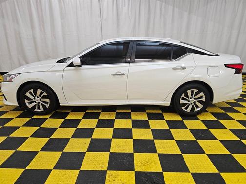 2020 Nissan Altima S FWD