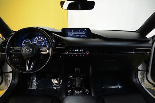 2023 Mazda Mazda3 FWD w/Preferred Package