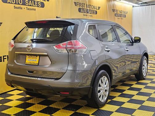 2015 Nissan Rogue S