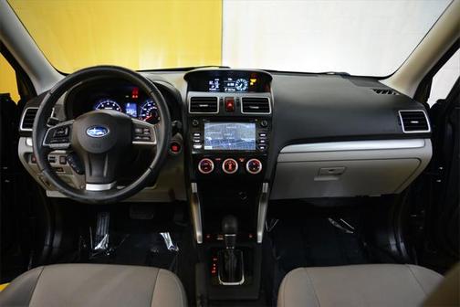 2016 Subaru Forester 2.5i Touring