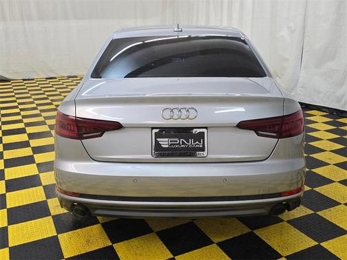 2018 Audi A4 2.0T Premium Plus