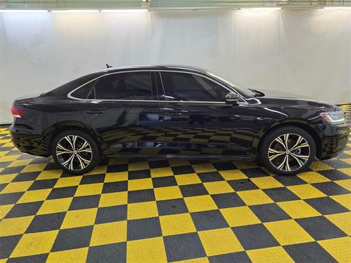 2021 Volkswagen Passat 2.0T SE