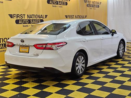 2020 Toyota Camry LE
