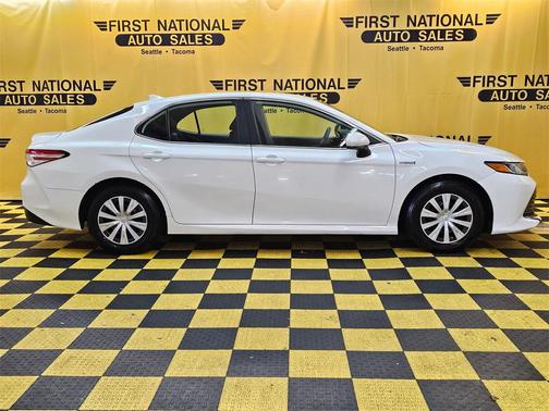2020 Toyota Camry LE