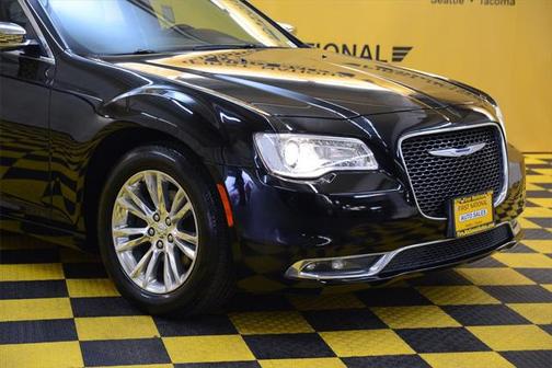 2016 Chrysler 300 S