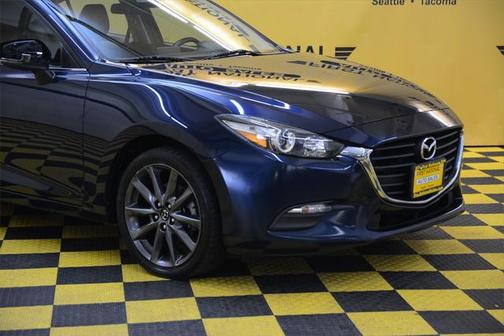 2018 Mazda Mazda3 Touring