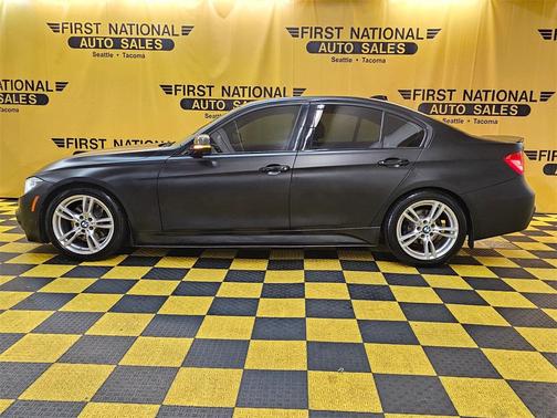 2013 BMW 328 328i