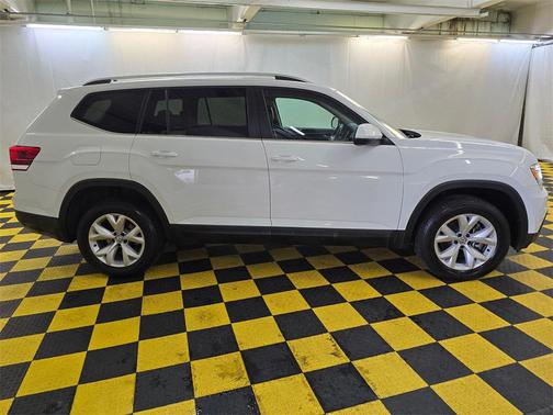 2019 Volkswagen Atlas 3.6L SE w/Technology