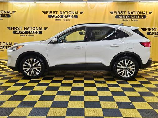 2020 Ford Escape Titanium