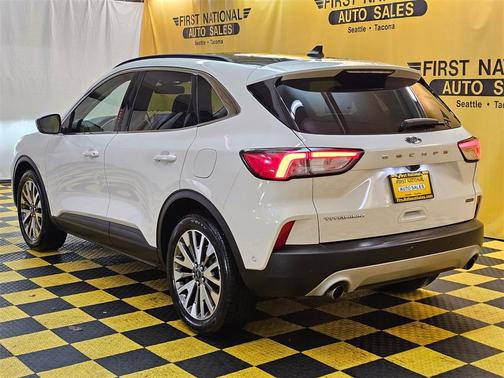 2020 Ford Escape Titanium