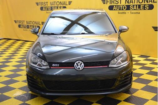 2017 Volkswagen Golf GTI 2.0T S 4-Door