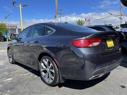 Photo 3 of 20 of 2016 Chrysler 200 C