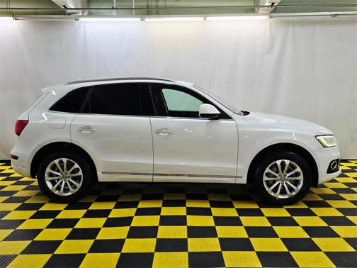 2015 Audi Q5 2.0T Premium