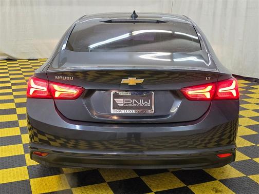 2020 Chevrolet Malibu FWD LT