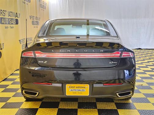 2014 Lincoln MKZ Base