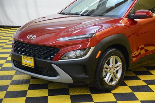2023 Hyundai KONA SE