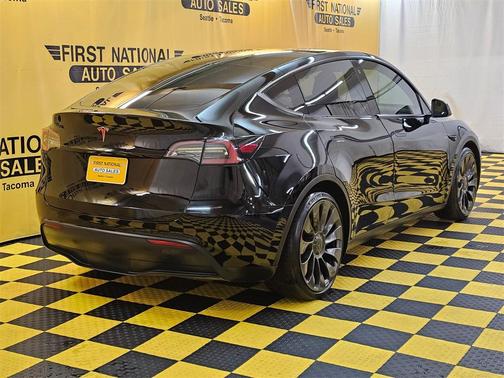 2023 Tesla Model Y Performance Dual Motor All-Wheel Drive