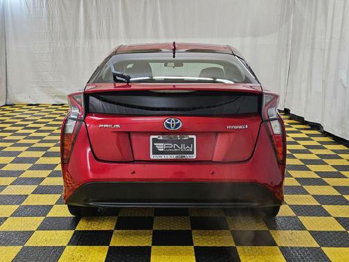 2018 Toyota Prius Three
