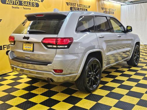 2018 Jeep Grand Cherokee Altitude