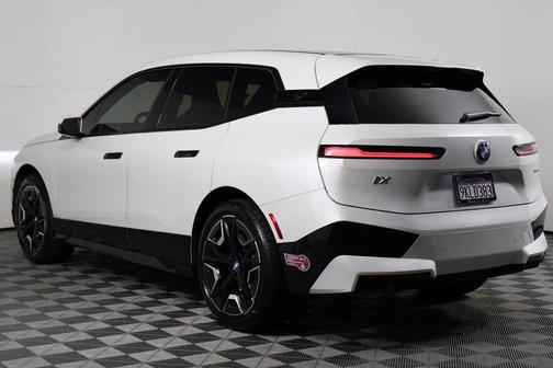 2024 BMW iX xDrive50