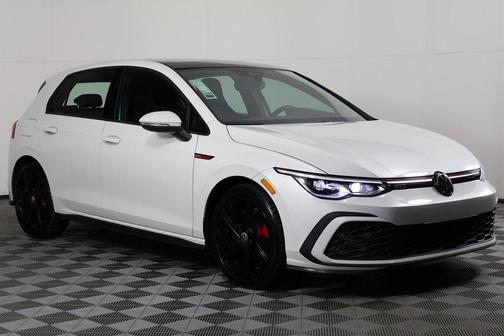 2023 Volkswagen Golf GTI 2.0T SE DSG