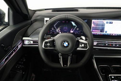 2025 BMW 760 i xDrive