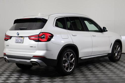 2023 BMW X3 sDrive30i