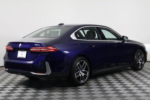 2026 BMW 530 i