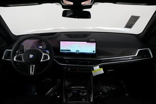 2026 BMW X7 M60i