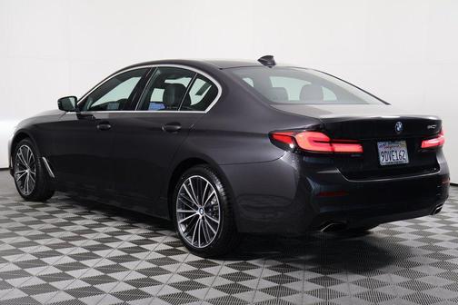 2023 BMW 540 i