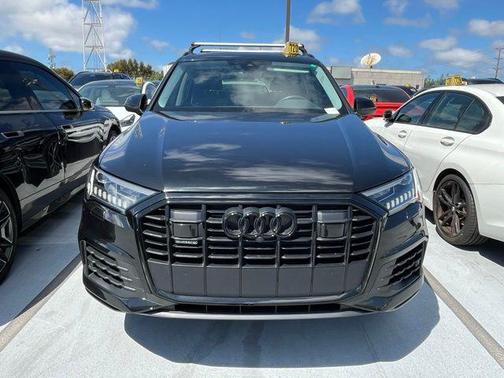 2023 Audi Q7 55 Premium Plus
